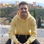 Profesor titulado en Educación Primaria con mención en Educación Física. Apasionado del deporte y con vocación por la enseñanza.